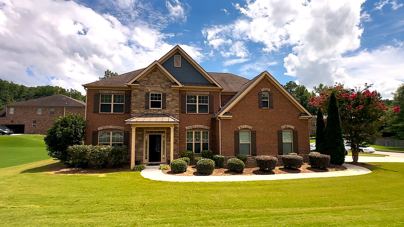 Property main image